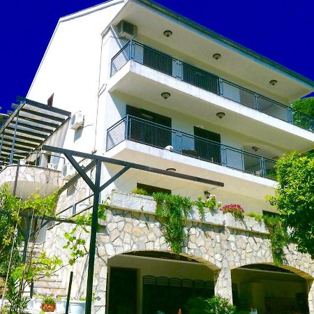 Villa Monte Boutique Apartments In Herceg Novi Exterior photo