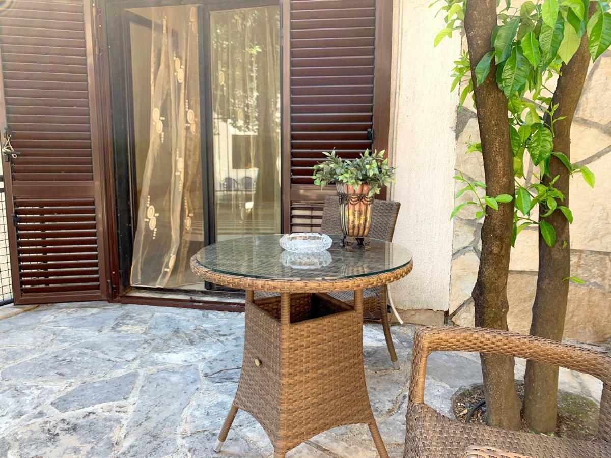 Villa Monte Boutique Apartments In Herceg Novi Exterior photo